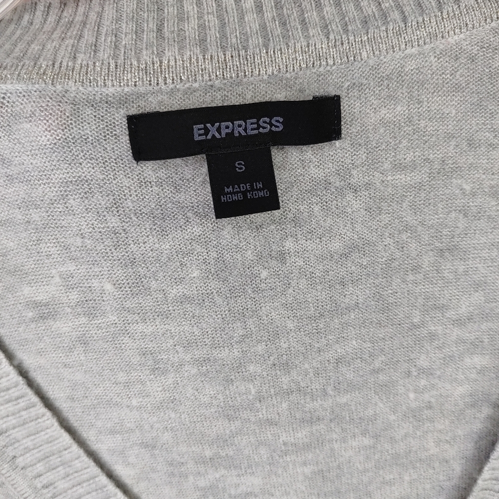 Express Gray Deep V-Neck Lightweight Sweater Sz S - image 5